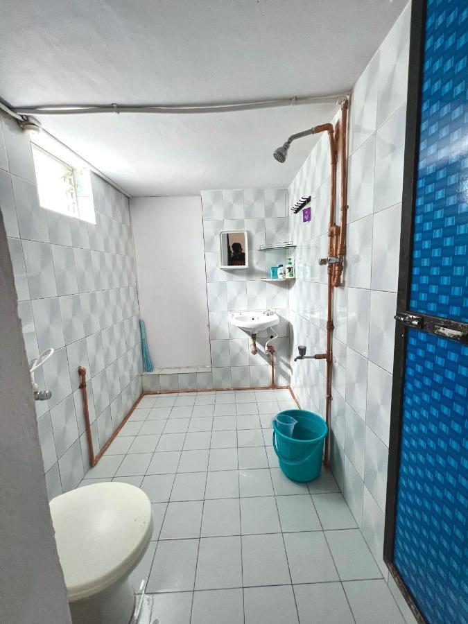 Green Rover Hostel Vagator Buitenkant foto